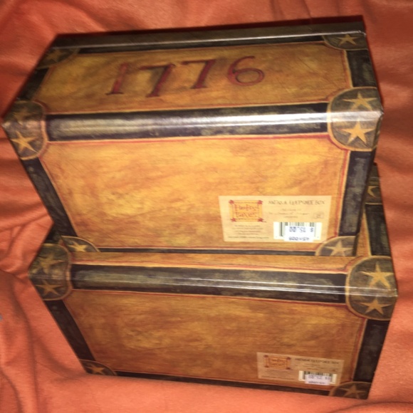 Patriotic Storage Boxes Set of 2 American Flag - Picture 4 of 6